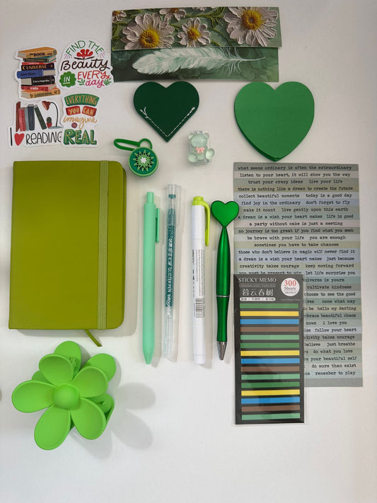 Classic Bookish Bundle - Jungle 🌳 🌴💚