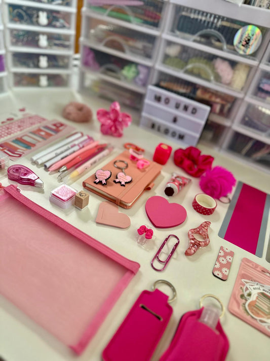 📦 The Ultimate Bookish Bundle — ALL IN, BABY! ✨