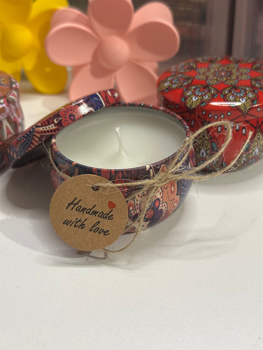 Bloom-Light🌸🕯️ – Handmade Scented Candle