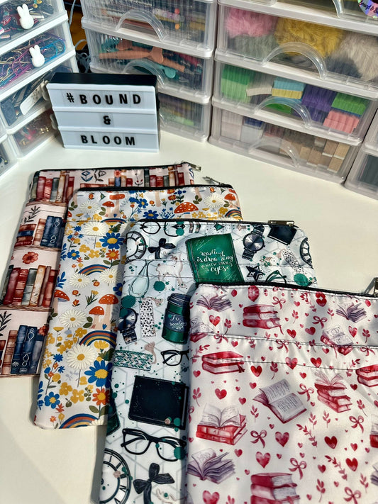 📚 Bookish Book Sleeves