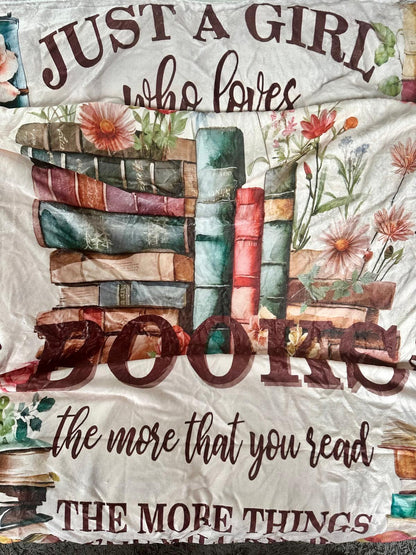 Reading Blanket – Cozy Bookworm Essential | Soft Throw for Book Lovers